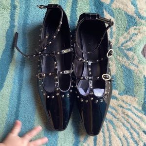 ASOS design black Paton and studs size 8